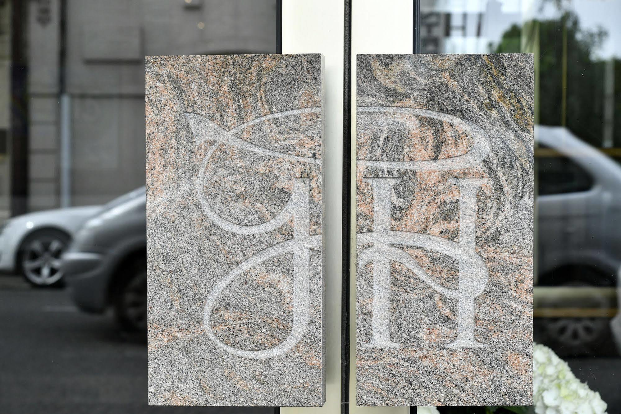 Le Grand Hotel Saint-Quentin (Aisne) Exterior foto